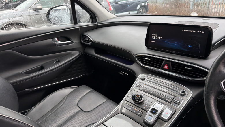 Hyundai SANTA FE 1.6 TGDi Hybrid Ultimate 5dr 4WD Auto Hybrid Estate